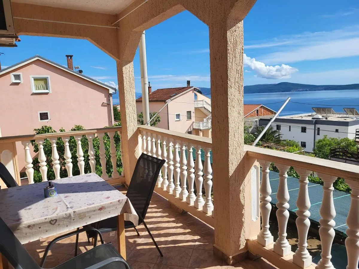 Apartment Snjezana Crikvenica