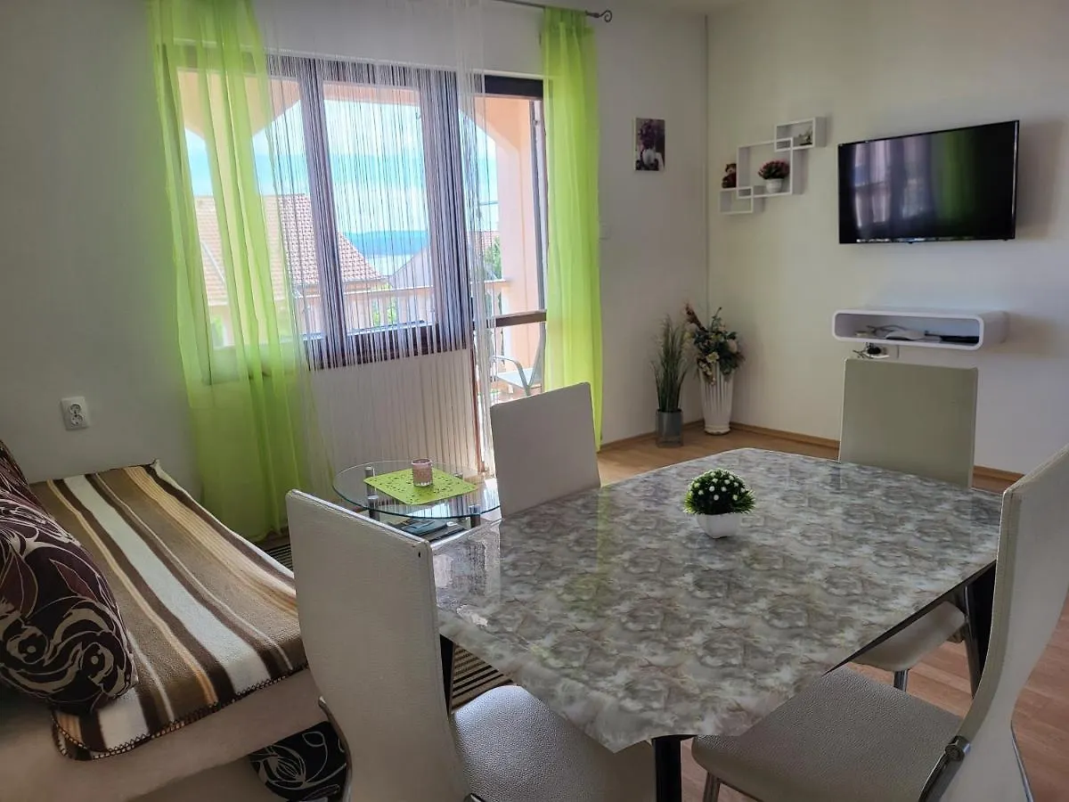 Apartment Snjezana Crikvenica 0*,