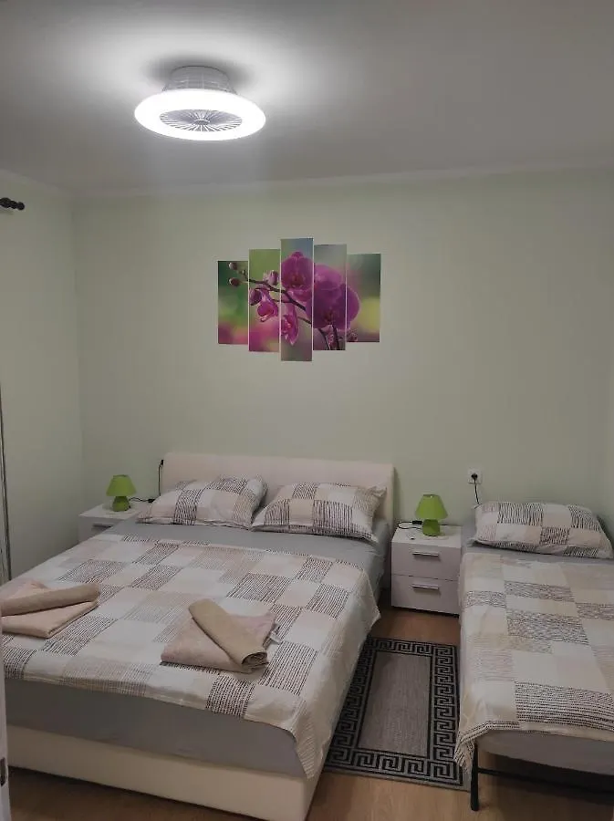Apartment Snjezana Crikvenica